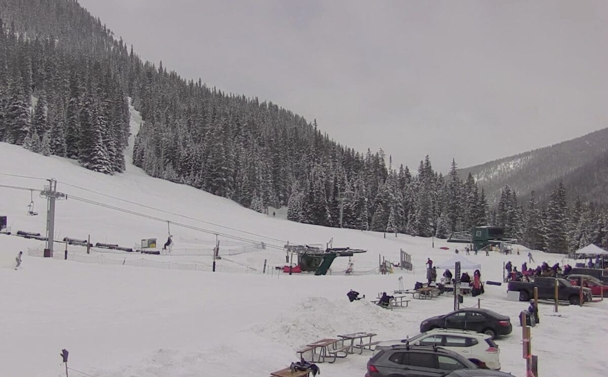 Arapahoe Basin live camera.